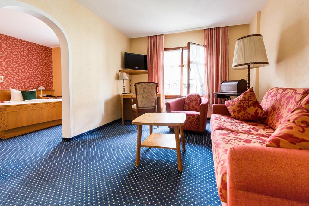 Hotel Loewen-Weinstube Meersburg Eksteriør billede